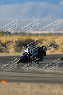 media/Dec-07-2024-CVMA (Sat) [[21c5f1ef85]]/Race 12-Supersport Middleweight/